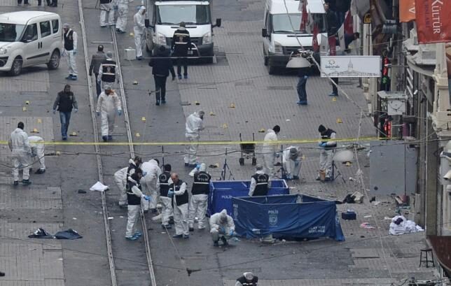police-forensic-experts-inspect-the-area-after-a-suicide-bombing-in-central-istanbul