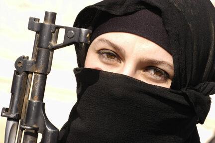 al-quds-militiawoman