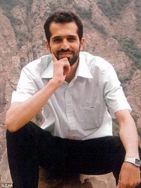 mostafa_ahmadi_roshan-7549612